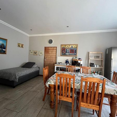 Douwe Cottages Преторія Екстер'єр фото